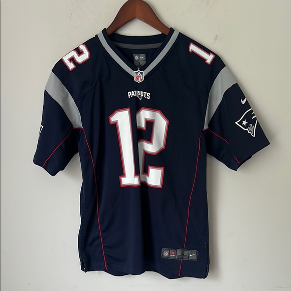 Nike Other - Nike Tom Brady New England Patriots NFL football jersey, size youth large #